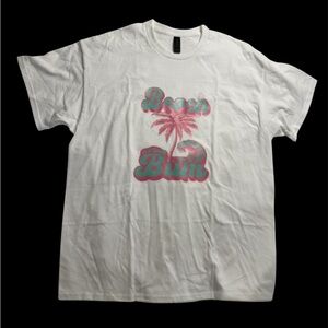 XL Beach Bum Graphic Tee White Gildan T-Shirt Pink Teal Palm Tree Summer Shirt